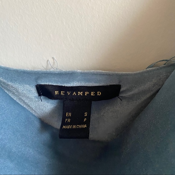 SOLD Baby blue dress - Picture 2 of 4